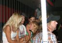 Памела Андерсон (Pamela Anderson) Зажигает в Клубе